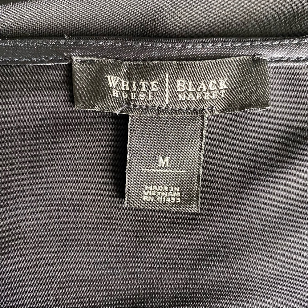 WHITE HOUSE/BLACK MARKET Sleeveless Top Lightweight Black Womens Size M - Picture 10 of 11